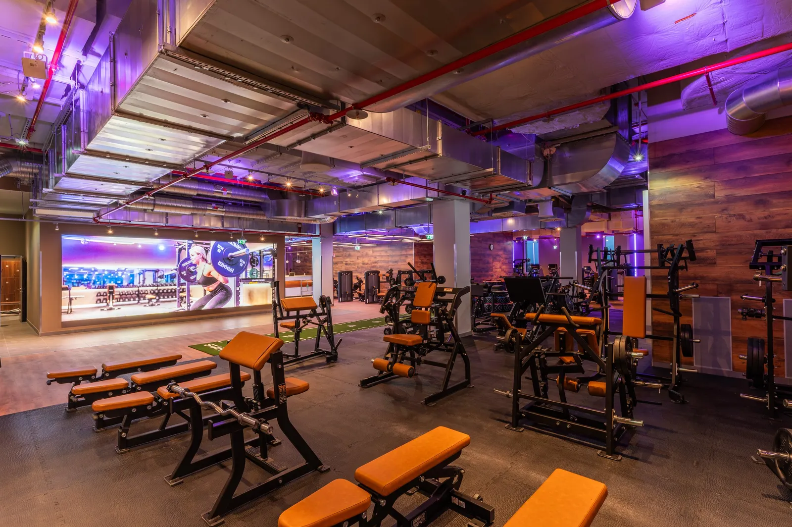 Sports Club Hafencity — träningsstudio i Hamburg — 2