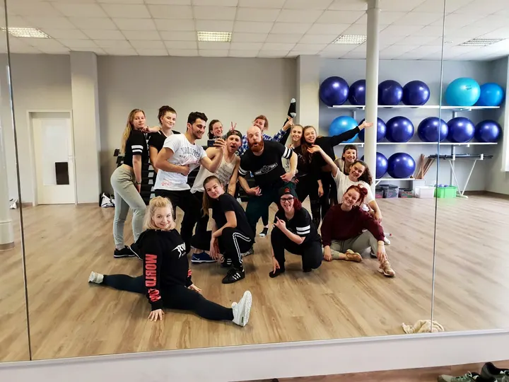 Danceecho — tanz-studio in West, Leipzig — 2