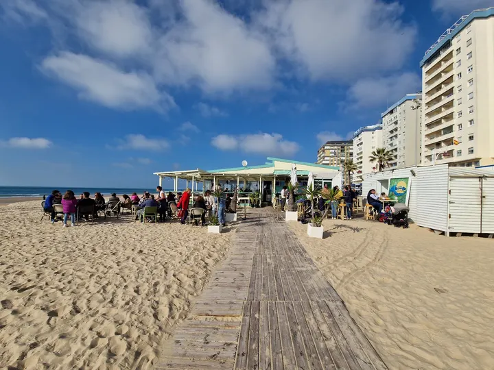 Parque de calistenia Playa de la Victoria — entrenamiento funcional-studio en Trille, Cádiz — 3