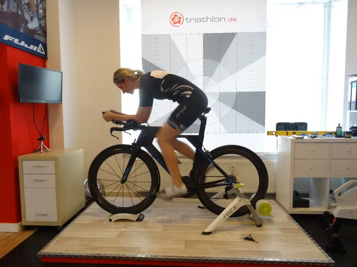 Triathlon Crew Berlin HQ — cycling-studio in Mitte, Berlin — 2