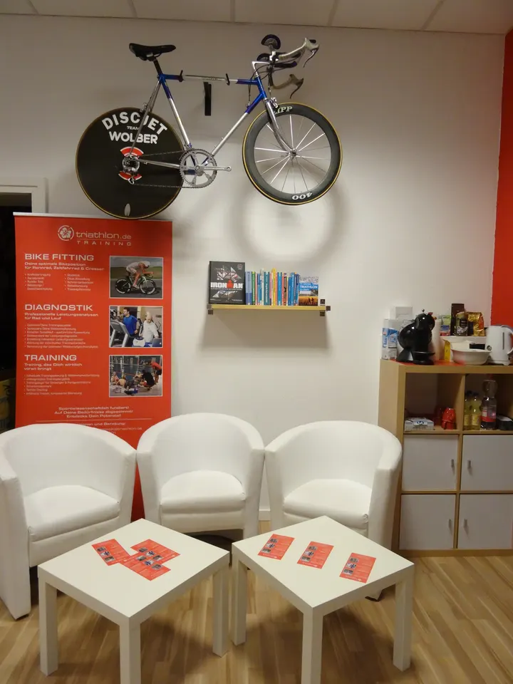 Triathlon Crew Berlin HQ — cycling-studio in Mitte, Berlin — 3