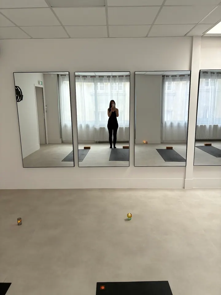 DOZ Studios Le Havre — Yoga à Les Ormeaux, Le Havre