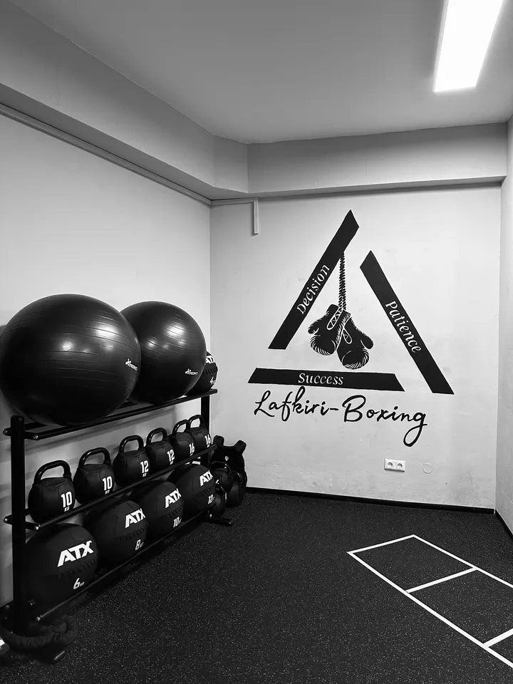 Lafkiri-Boxing — Kampfsport in Pempelfort, Düsseldorf