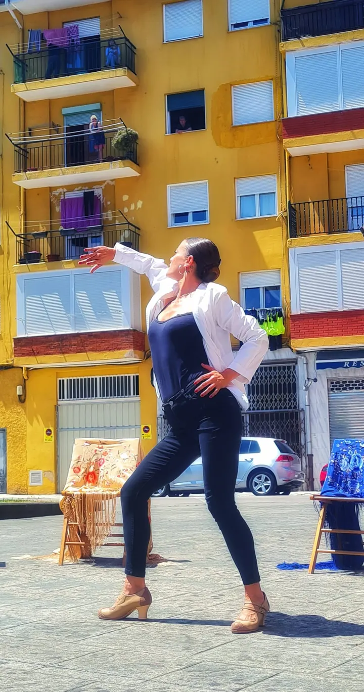 Baila Con Mireia García — baile-studio en Gornazo — 4