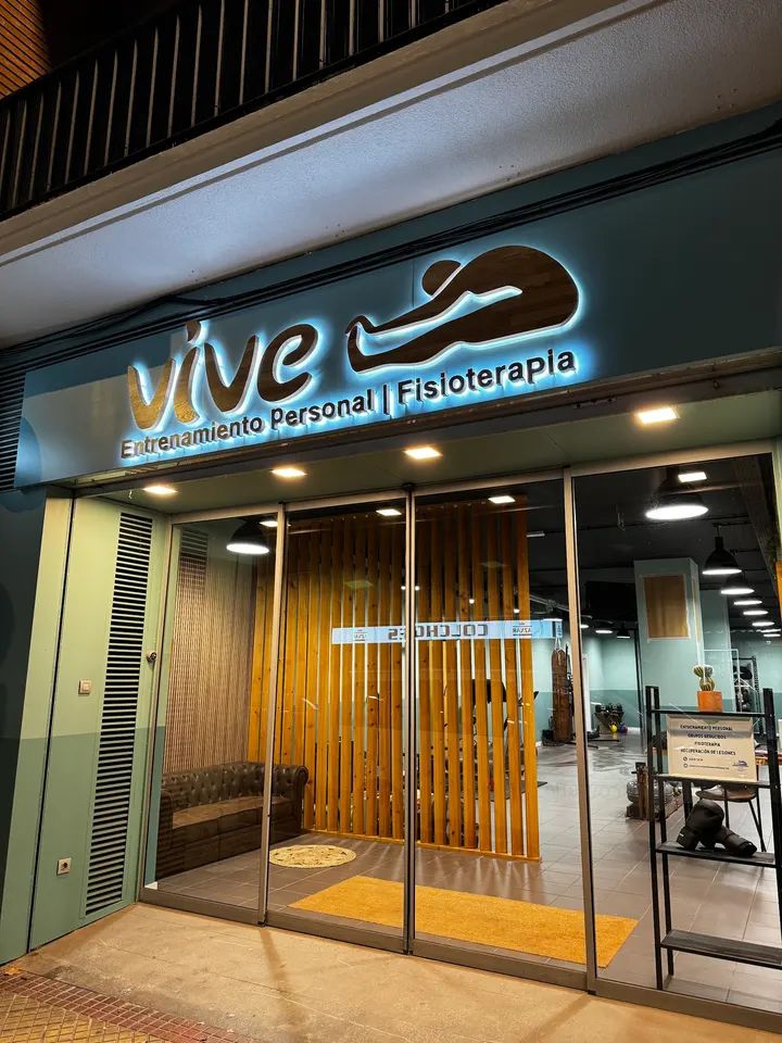 VIVE VITORIA Fisioterapia y Entrenamiento Personal — entrenamiento personal-studio en Vitoria-Gasteiz — 3