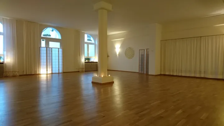 Guanyin Susanne Huth — Meditation in Neufechingen, Saarbrücken