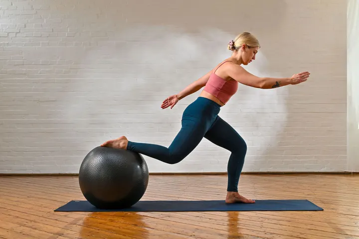 ROOTS Pilates Studio — Pilates in Geenhoven, Valkenswaard