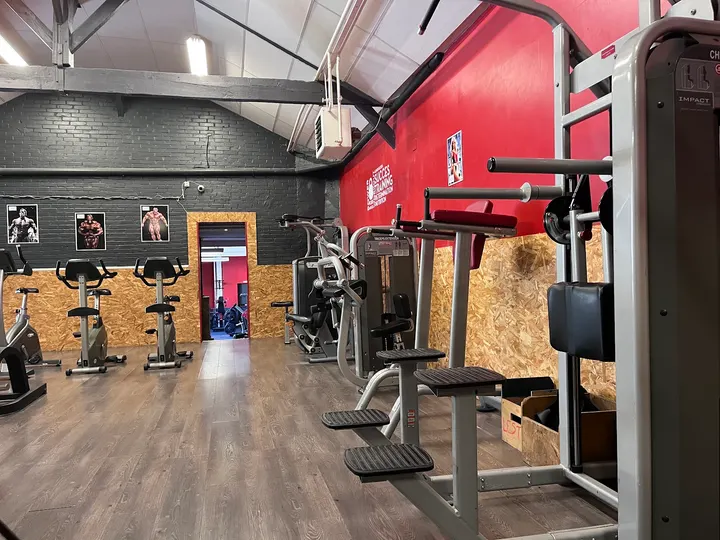 Iron Gym — Salle de fitness au Grand-Treuil, Limoges