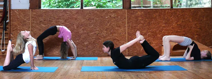 Yoga Bastide Rue Jean Sabarots — arts martiaux-studio à La Bastide, Bordeaux — 3