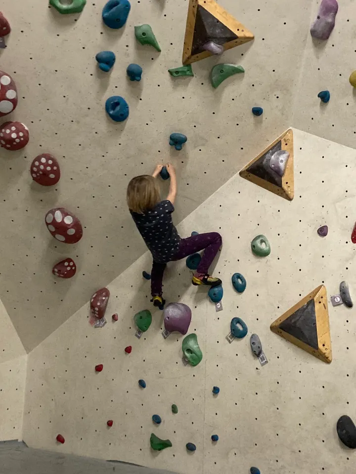 BLOCSCHOKOLADE - bouldern & backen KG — Klettern in Ruwer, Trier