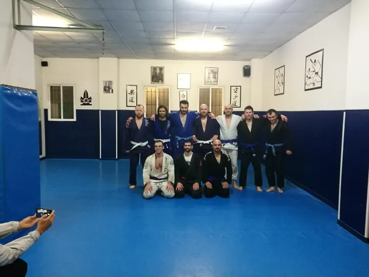 Gimnasio Milán — artes marciales-studio en Teatinos, Oviedo — 2