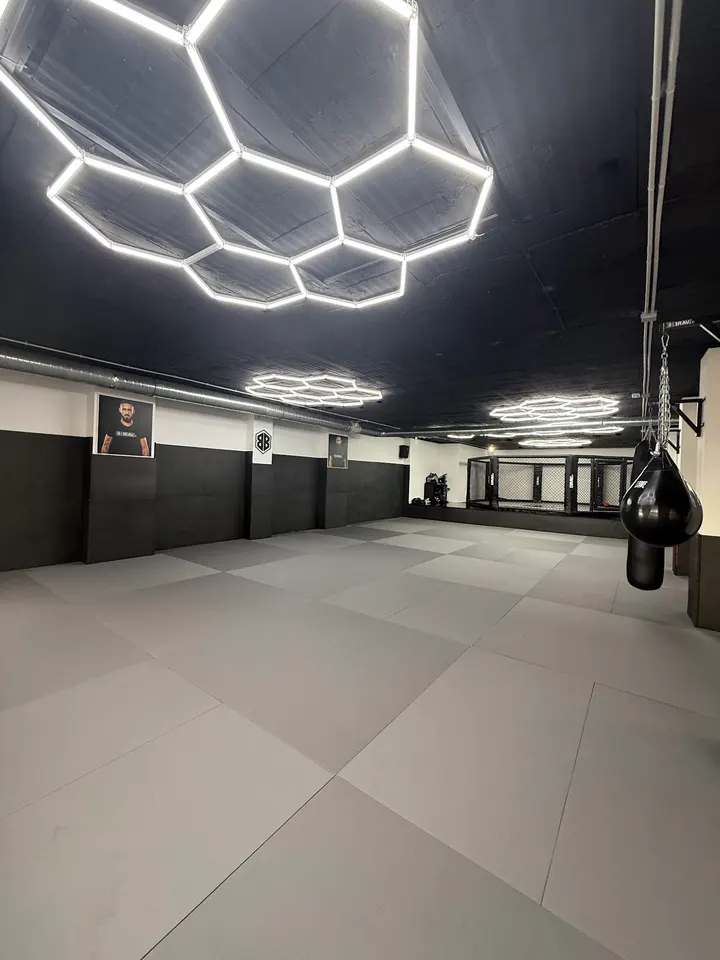 Be brave fight academy — MMA en Arroyo de la Miel, Benalmádena