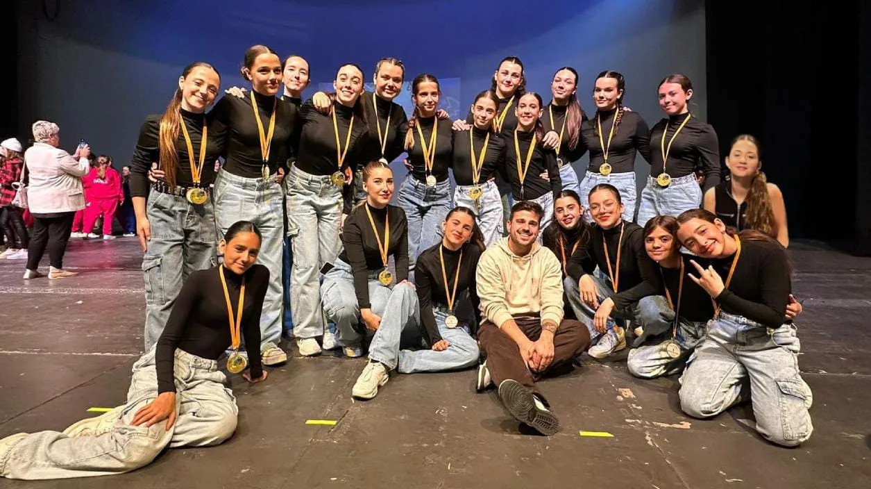 ESCOLA DE DANSA MOLLERUSSA — baile-studio en Mollerussa — 2