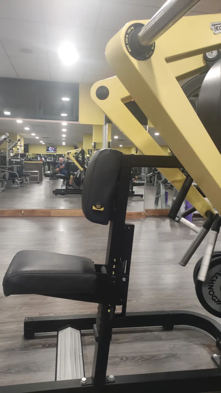 Palestra ASD KGym — palestre-studio a Acquaviva — 2