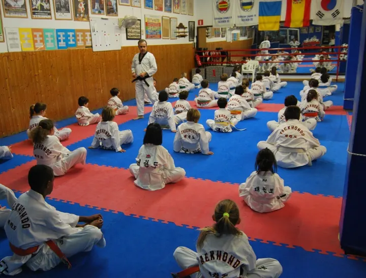 Gimnasio Lee — artes marciales-studio en Lugo, Las Palmas de Gran Canaria — 3