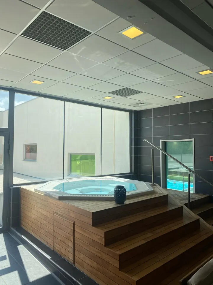 Centre aquatique l’Oréade — salle de fitness-studio à Brie-Comte-Robert — 2