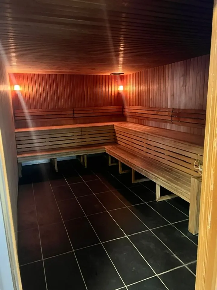 Centre aquatique l’Oréade — salle de fitness-studio à Brie-Comte-Robert — 5