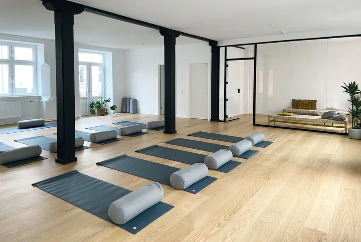 AYAYOGA — Yoga i Frederiksberg