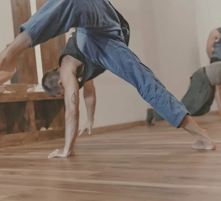 Tarāz — ginásio-studio em Prazeres, Lisboa — 3