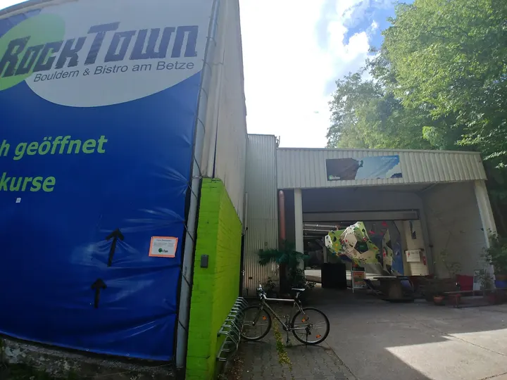 Boulderhalle RockTown — bouldern-studio in Betzenberg, Kaiserslautern — 2