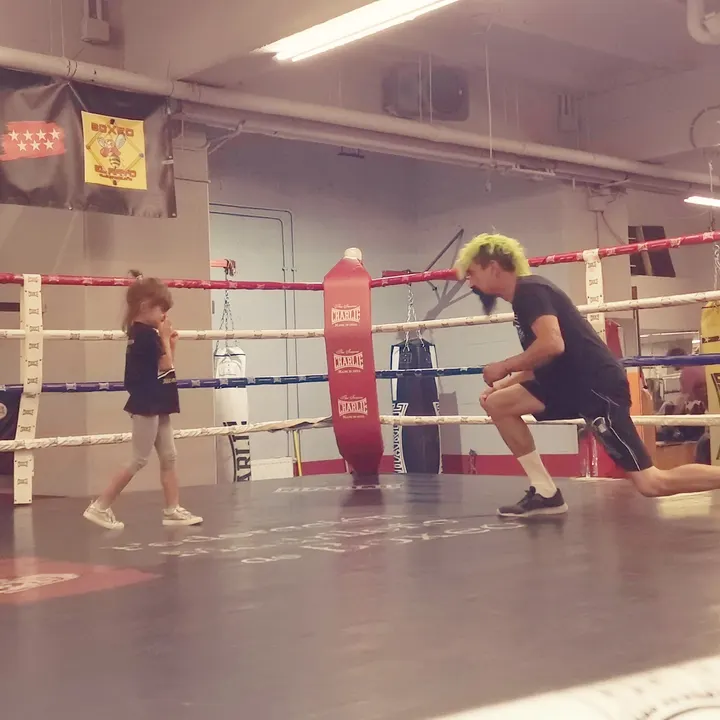 Escuela de Boxeo DQ BOXING — artes marciales-studio en Madrid — 3