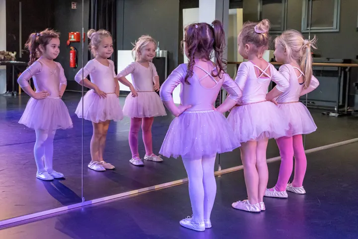 Joy2dance — dans-studio in Dordrecht — 2