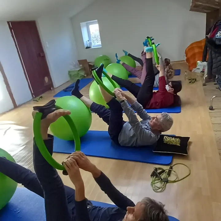 Christine PILATES Stretching Coaching Angers Les Banchais — pilates-studio à Deux-Croix - Banchais, Angers — 3