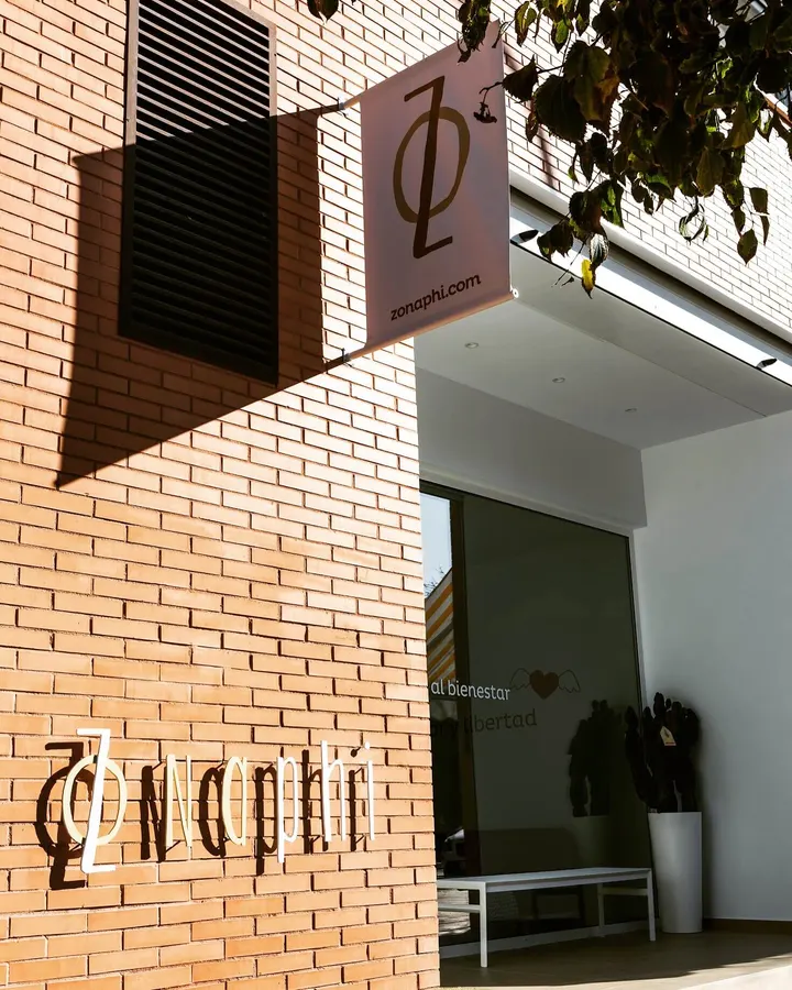 Zona Phi ® Yoga Alicante — yoga-studio en Alicante — 4