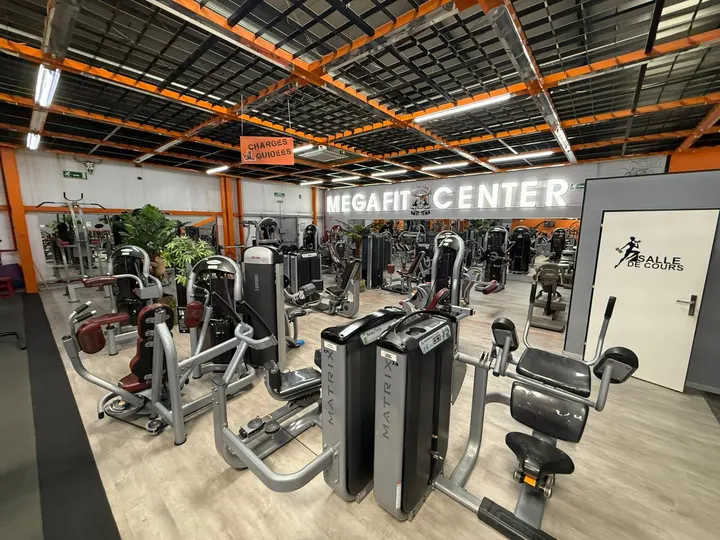 Megafit Center — salle de fitness-studio à Macheren — 5