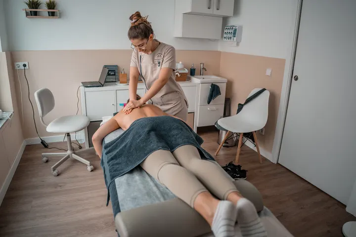 Centro de Fisioterapia Respira — Pilates en Santa Bárbara, Toledo