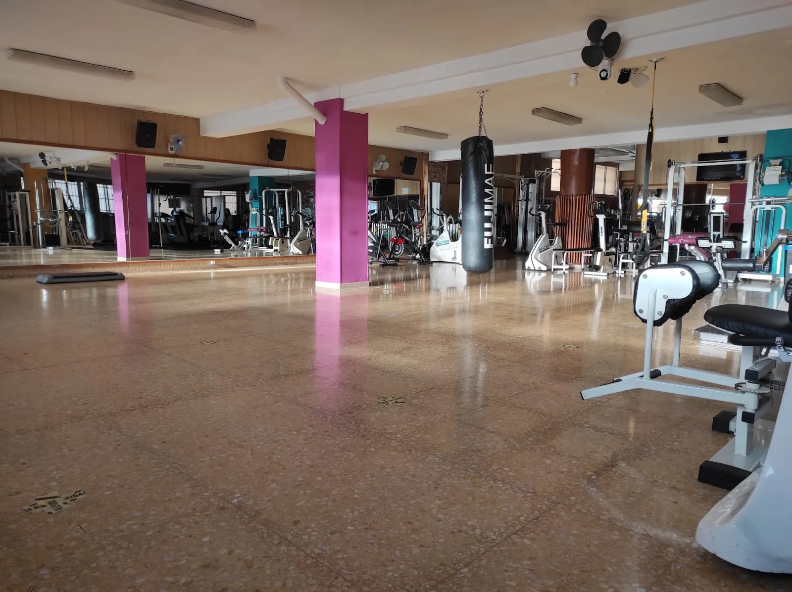 Gimnasio Forma Fitness — estudio de fitness-studio en Alicante — 4