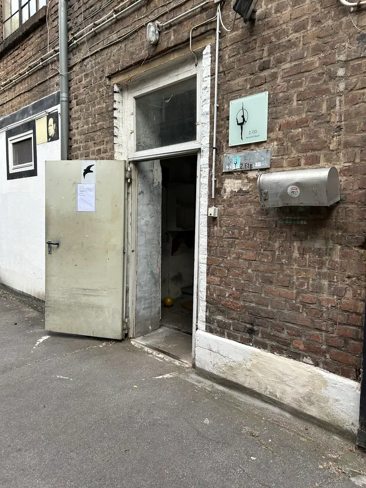 Aerial Art Atelier — aerial-studio in Neustadt/Süd, Köln — 2