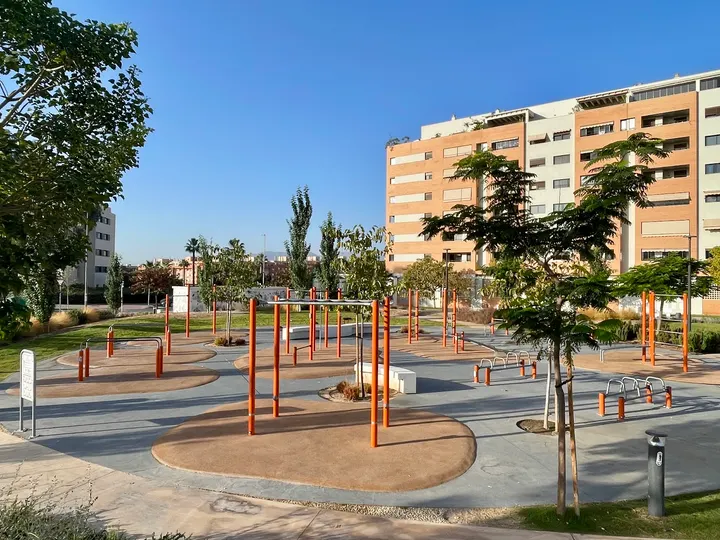 Parque Deportivo Work Out Teatinos — estudio de fitness-studio en Las Morillas, Málaga — 2