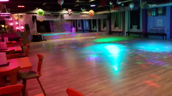 dance.base Zirndorf — tanz-studio in Zirndorf — 5