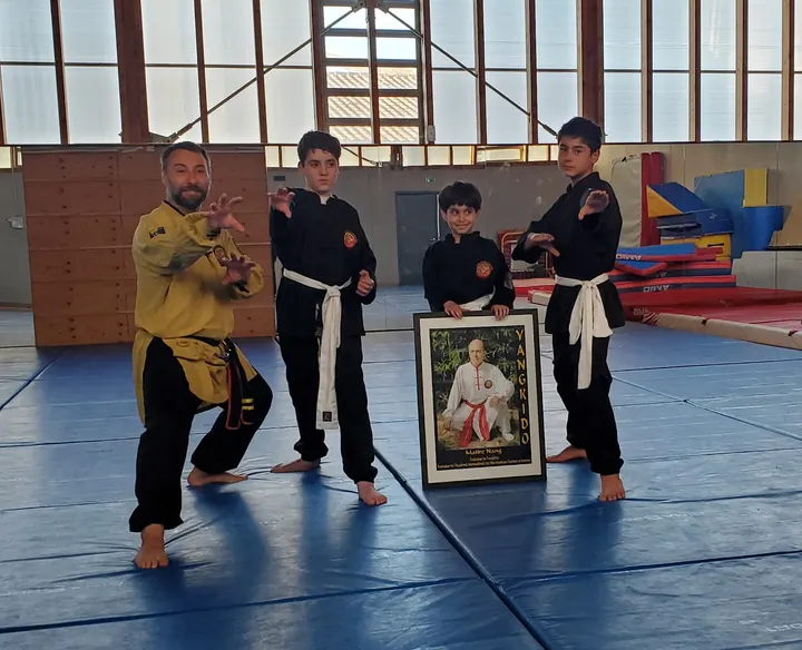 Sheng Zhi Qi Dao La Voie du Loup — arts martiaux-studio à Aix-en-Provence — 4