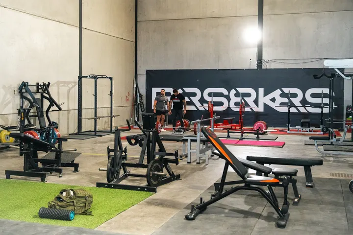 Gimnasio Berserkers powerlifting — fuerza-studio en El Viso de San Juan — 2