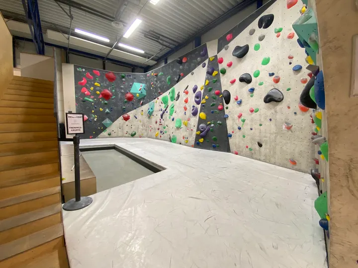 Buldrehallen — klatring-studio i Moa, Ålesund — 2