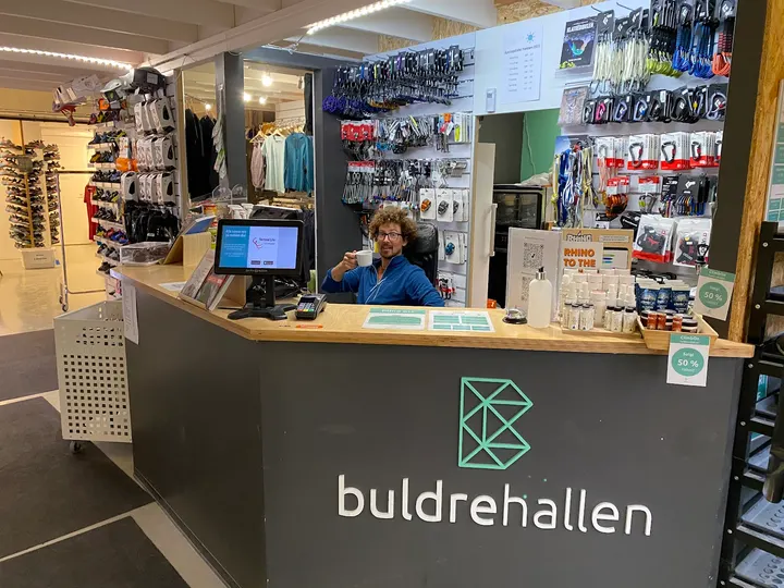 Buldrehallen — klatring-studio i Moa, Ålesund — 3