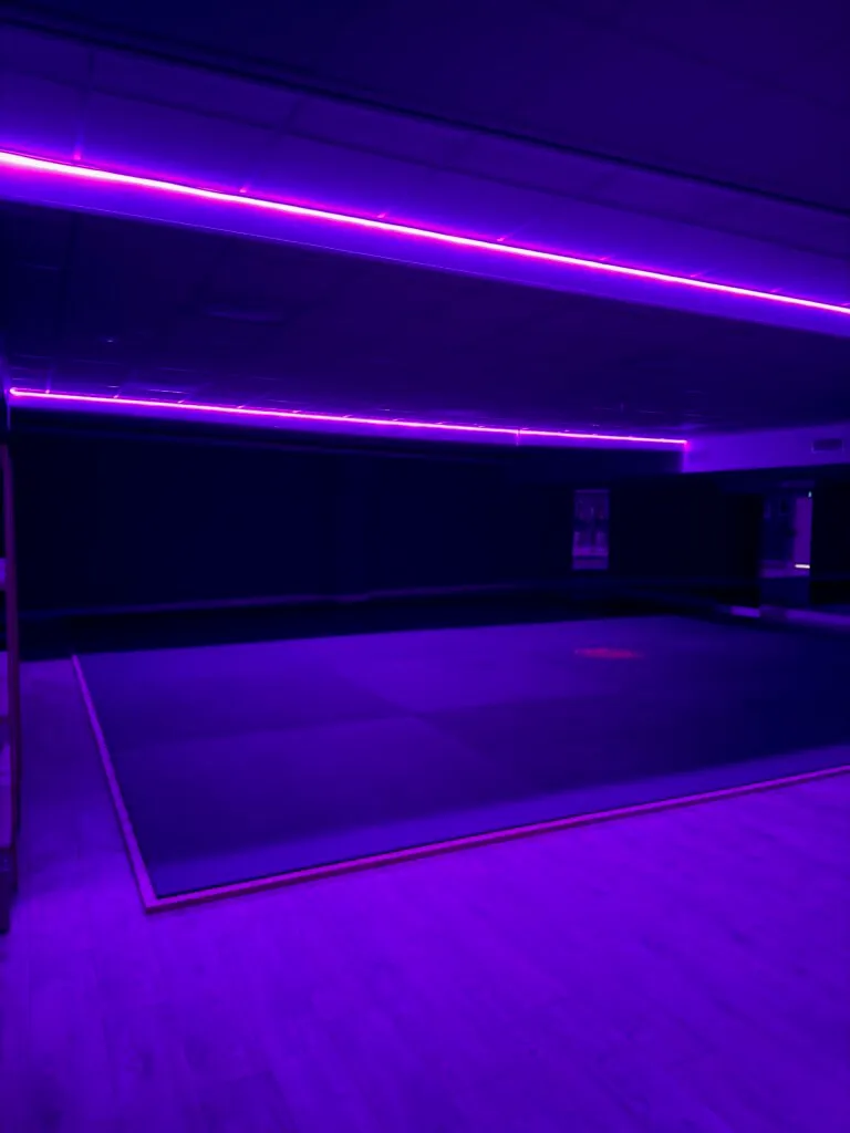 MAT Fight Center | MMA | GRAPLING | BJJ | BOXEO — kampsport-studio i Alcorcón — bild 5