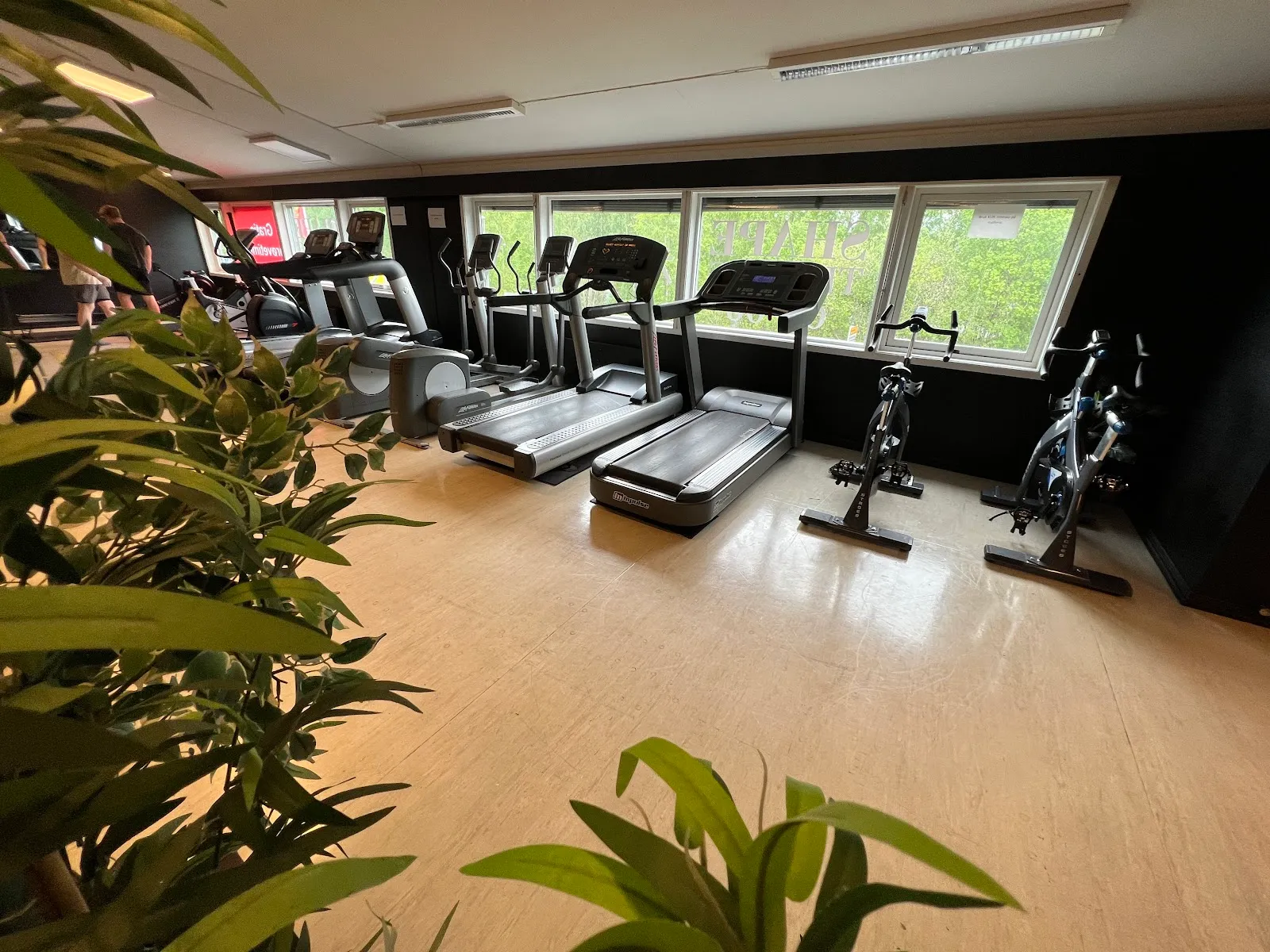 Shape & Fitness Club — treningsstudio i Nesoddtangen — 4