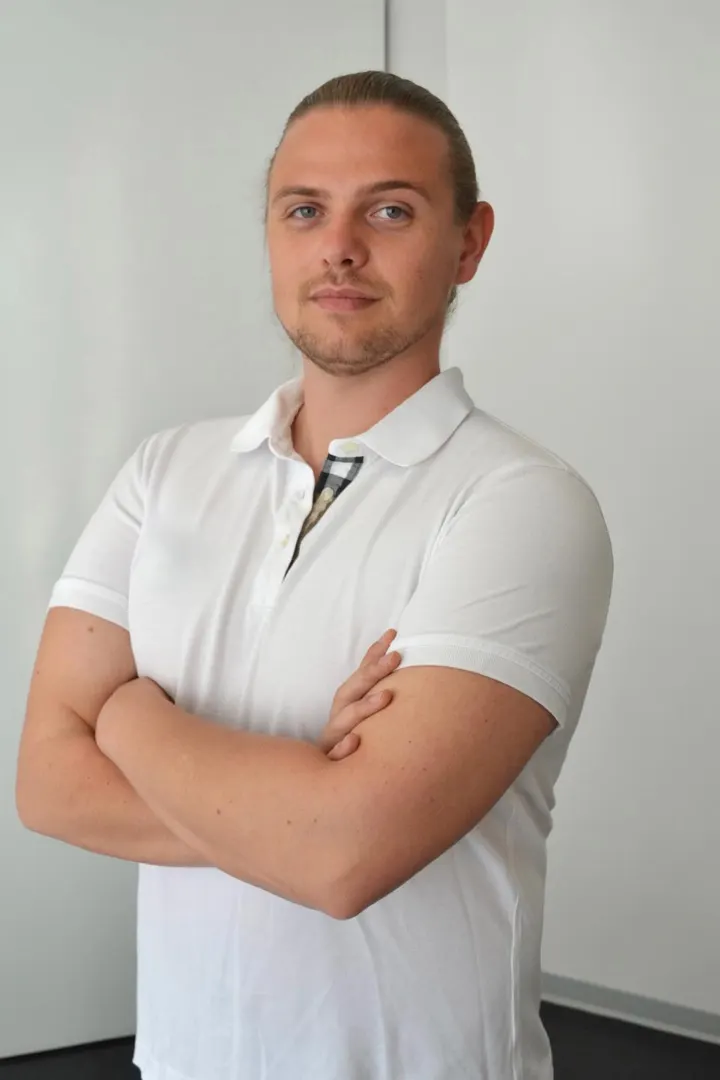Privatpraxis für Physiotherapie Nils Schneider — Wellness in Nieder-Eschbach, Frankfurt am Main