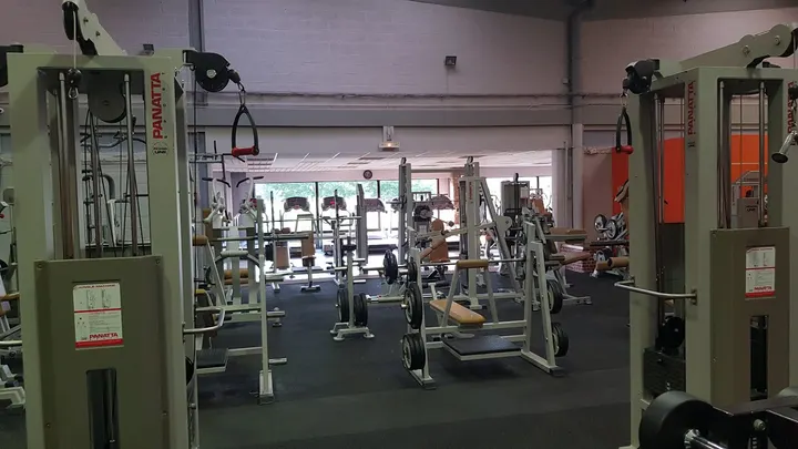 Soleil Fitness — salle de fitness-studio à Carvin — 3