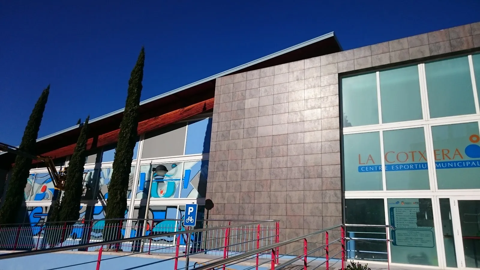 Gimnasio Y Piscina Climatizada Municipal La Cotxera — estudio de fitness-studio en Torrent — 5