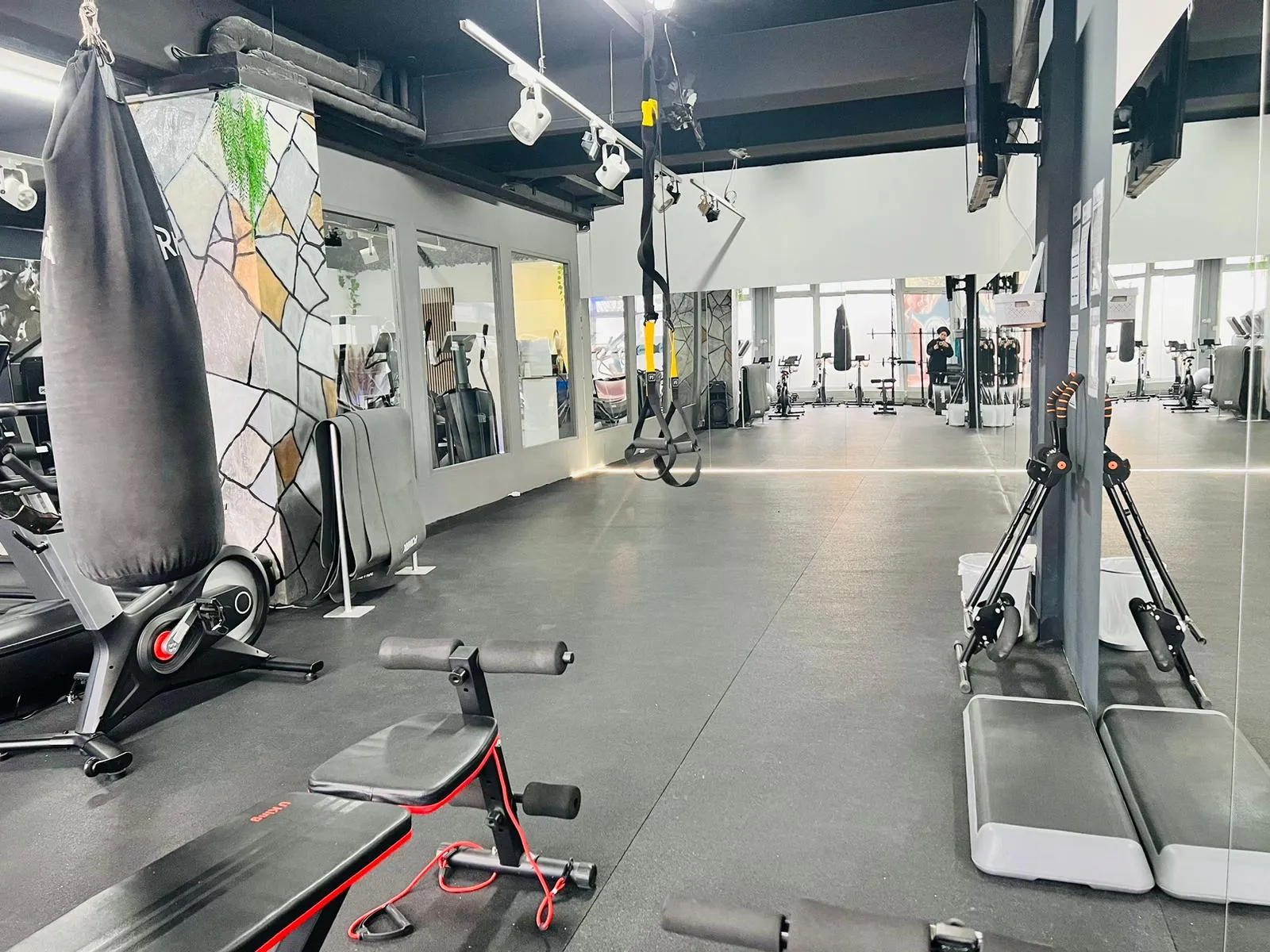 Hayra Women´s Fitness — träningsstudio i Nürnberg — 4