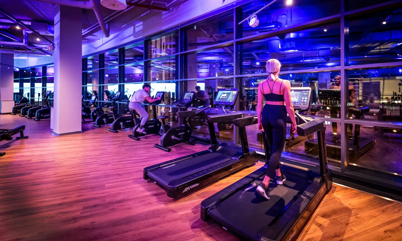 Sports Club Bad Oeynhausen — träningsstudio i Hannover — 5