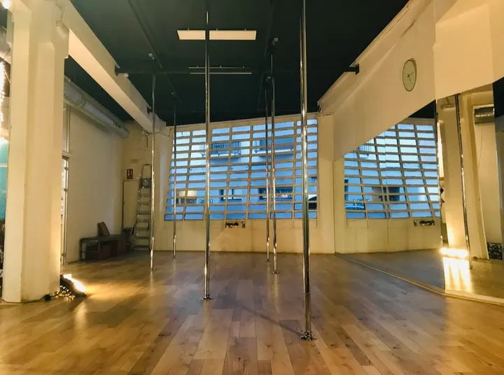 Hoop! — baile-studio en Sant Cugat del Vallès — 3