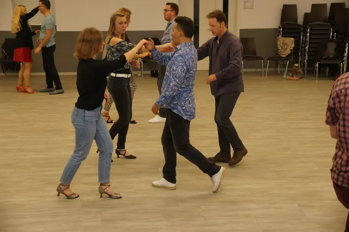 Salsa-Brava — tanz-studio in Trier — 4