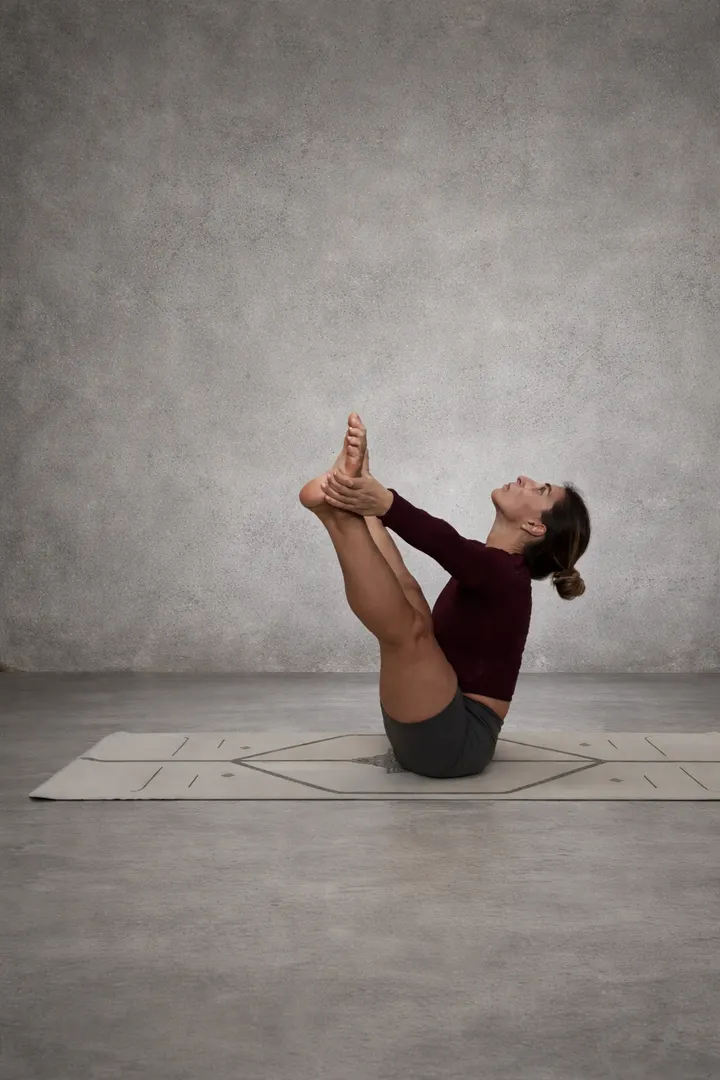 Be Yoga Lotus EM523 — yoga-studio em Póvoa de Varzim — 2