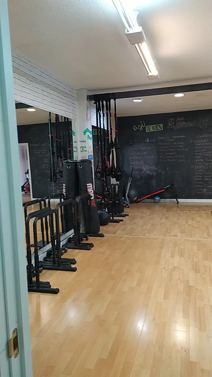 FUN & FIT (SPORT CENTER ) — estudio de fitness-studio en Salamanca — 3