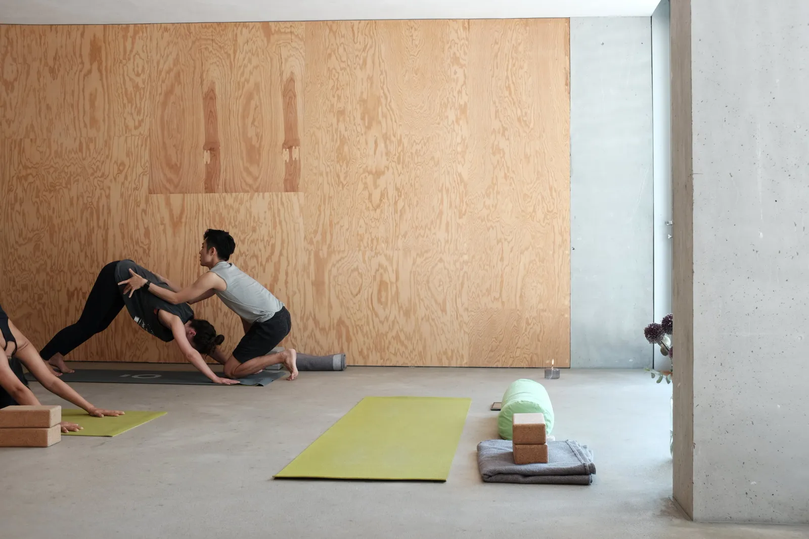 YOGA at Lobe Block — yoga-studio i Berlin — 2
